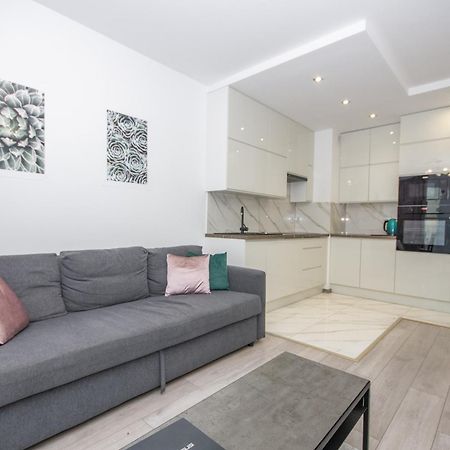 Inpoint Zablocie Modern Apartments For Work&Travel Krakow Ngoại thất bức ảnh